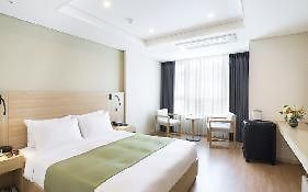 Crown Harbor Hotel Busan